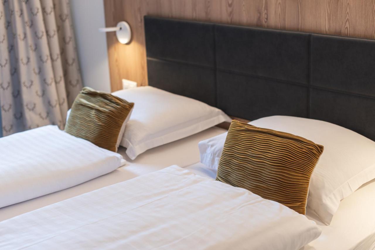 Central & Elegant Apartments,Partially With Fireplace, By Zermatt Rental Extérieur photo