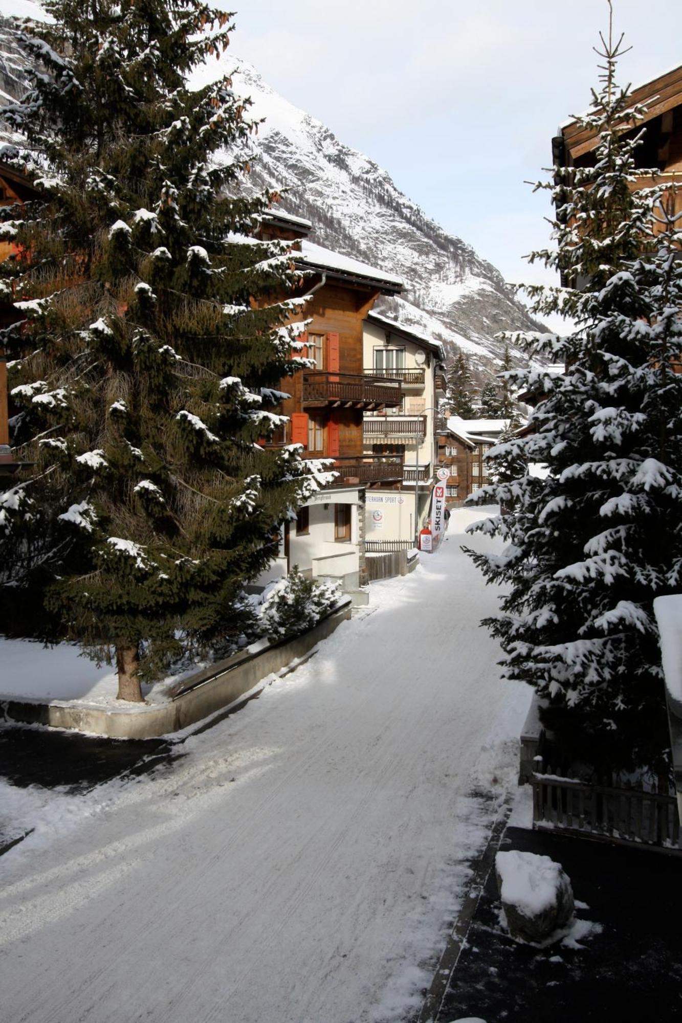 Central & Elegant Apartments,Partially With Fireplace, By Zermatt Rental Extérieur photo