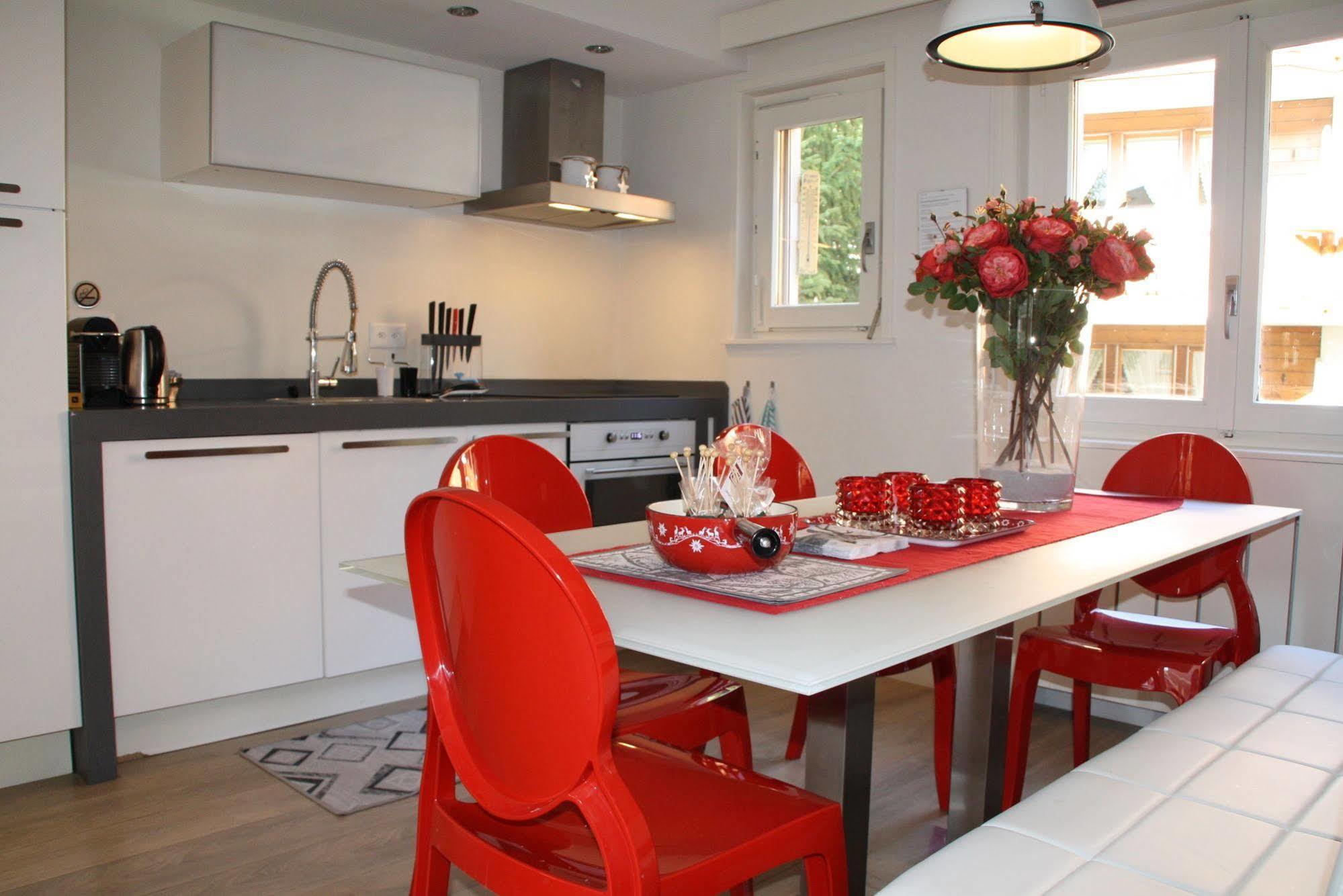 Central & Elegant Apartments,Partially With Fireplace, By Zermatt Rental Extérieur photo